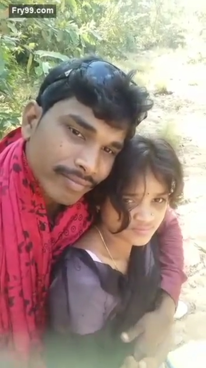 Post 109 Indian Schoolgirl and Her Uncle Relationship Kissing and Pressing Boobs in Farm~Khatrimaza2.com